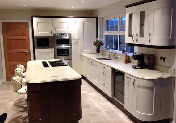 Clonmel Painted Ivory with Clonmel Stained Wenge and 30mm Crema Clara Quartz Worktops.